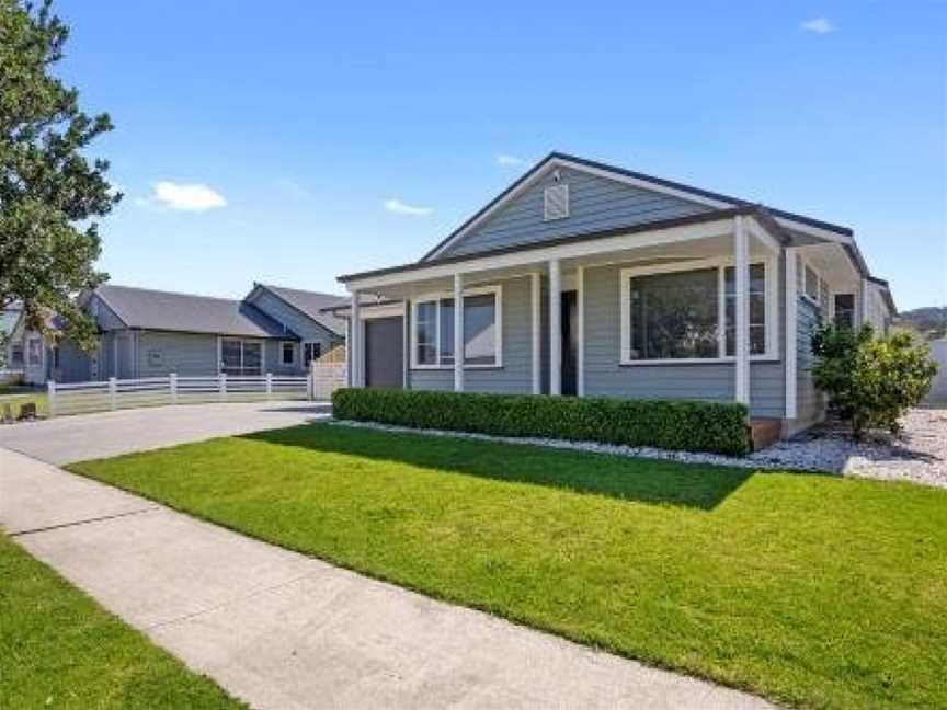 Sky Blue Retreat - Waihi Beach Holiday Home, Waihi Beach, New Zealand