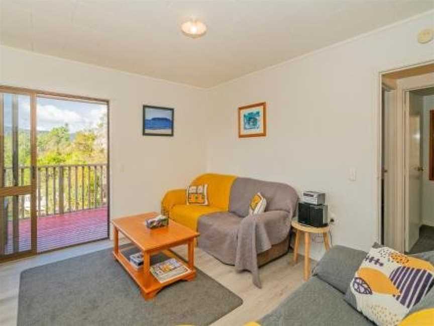 Coastal Hill Retreat - Tairua Holiday Home, Tairua, New Zealand