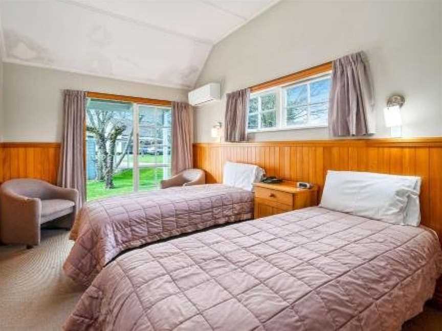 Quality Suites Huka Falls, Taupo, New Zealand