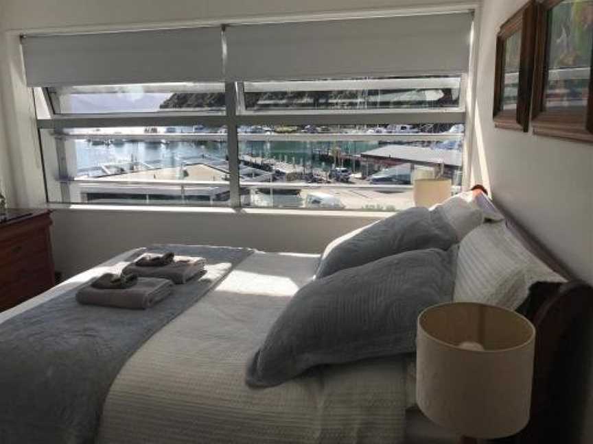 Oxley's Waterfront Luxury Apartment, Picton, New Zealand