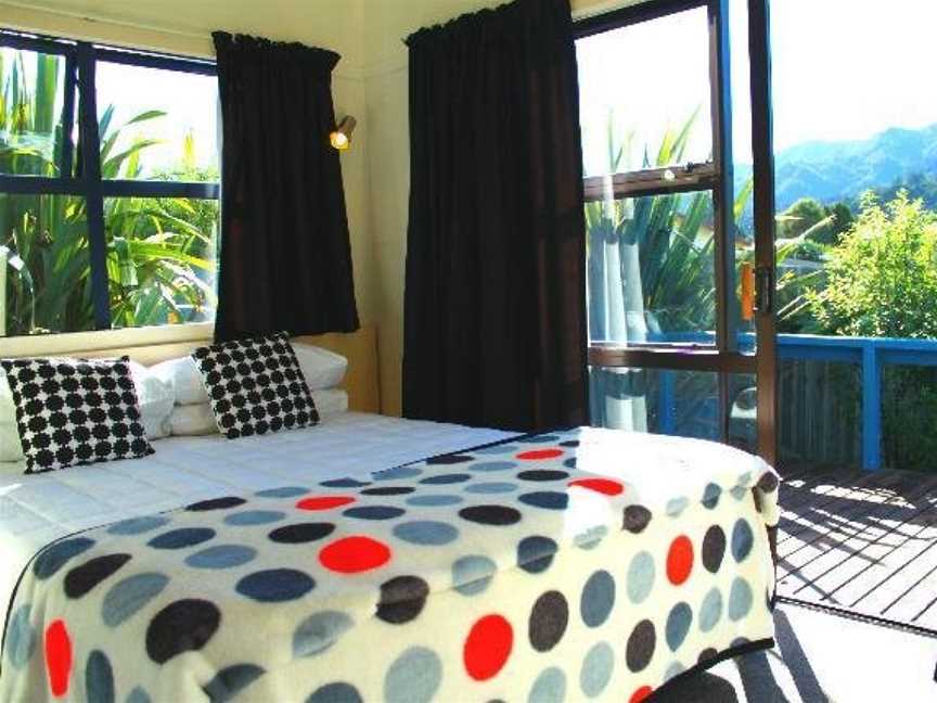 Coromandel TOP 10 Holiday Park, Coromandel, New Zealand