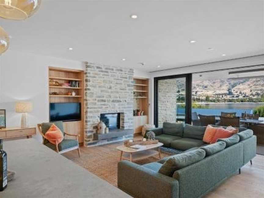 Winona of Wanaka - Luxury Lakefront Apartment, Wanaka, New Zealand