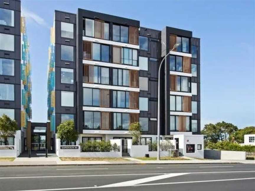 Lovely Bright Apartment - Central Takapuna!, Eden Terrace, New Zealand