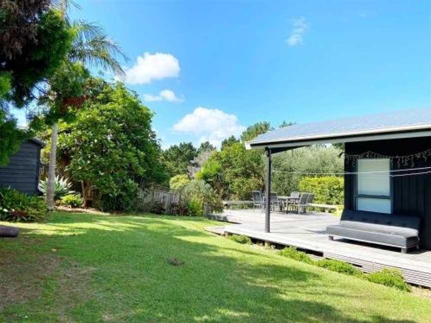 Woodlands Retreat, Waiheke Island (Suburb), New Zealand