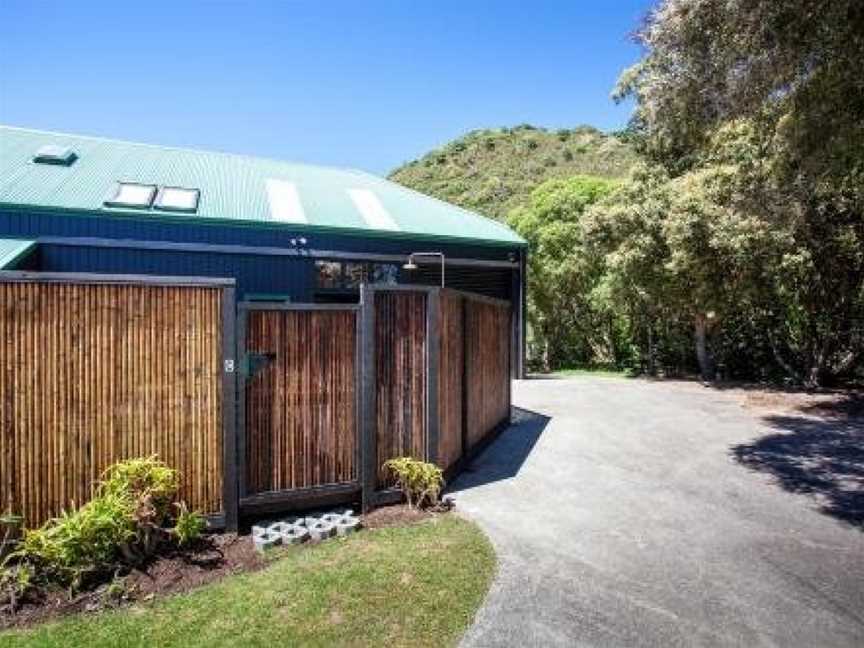 The Barn, designers dream beach hideaway, Waihi Beach, New Zealand