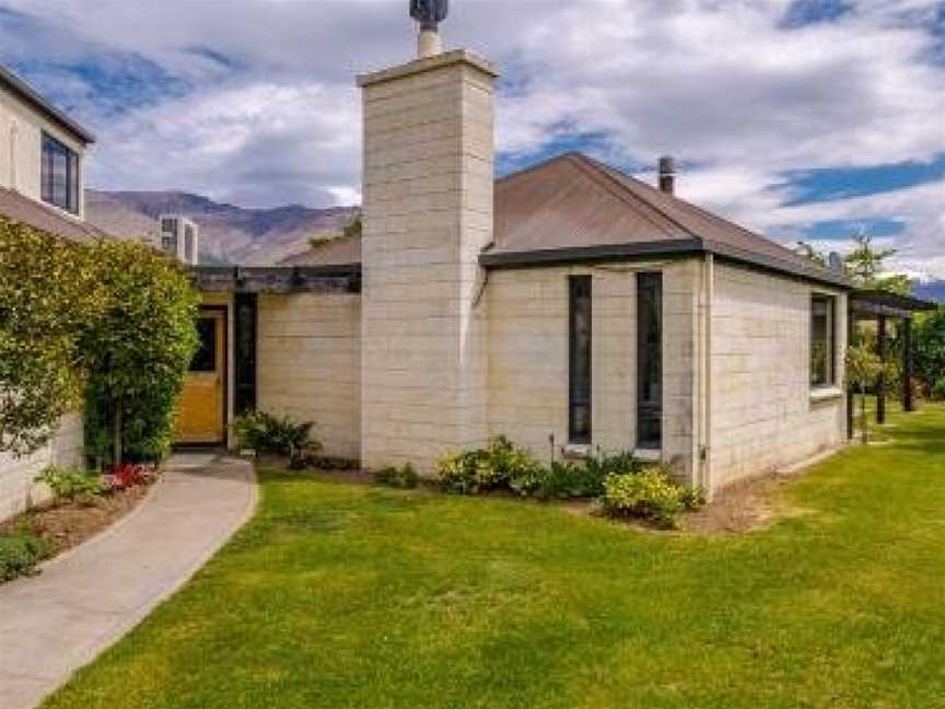 Cherry Lodge - Wanaka Holiday Home, Wanaka, New Zealand