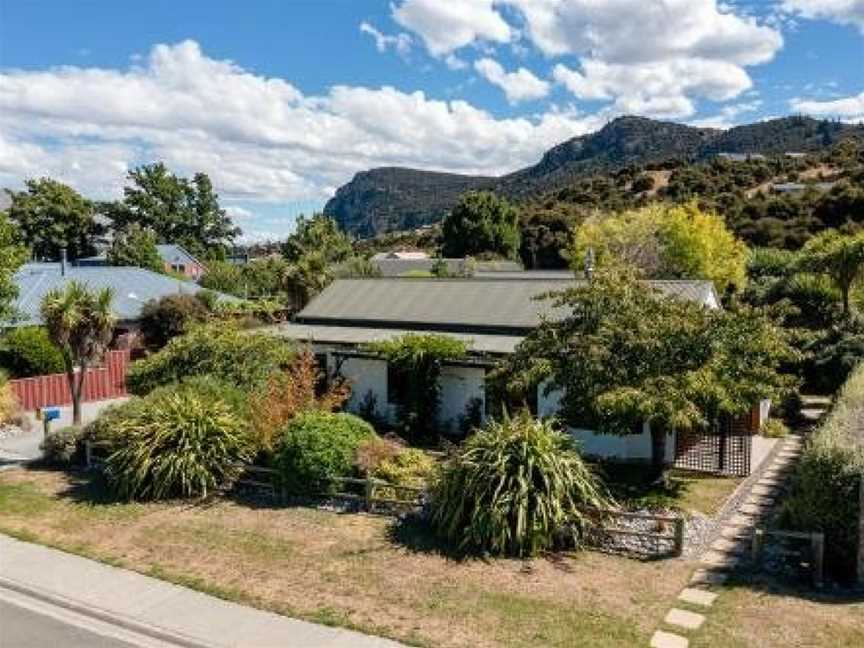 Andys House, Wanaka, New Zealand