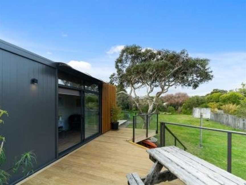 Calapso Cottage - Waikanae Beach Holiday Home, Paraparaumu, New Zealand