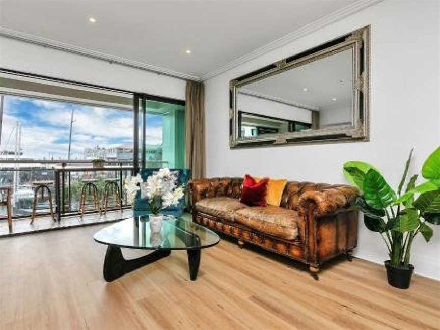 Glamorous Getaway - Heart of the Viaduct 'Quays', Eden Terrace, New Zealand