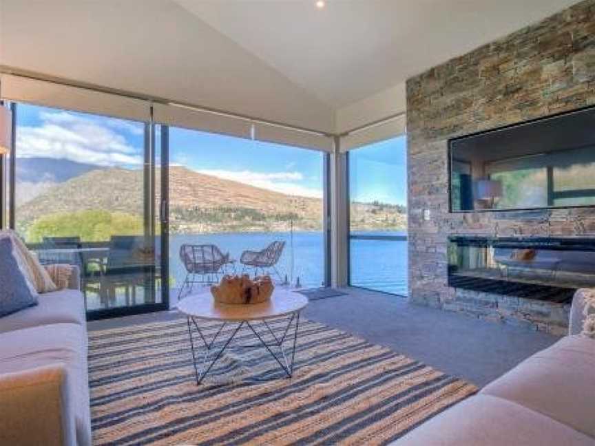 The Villa Lookout - Queenstown Holiday Villa, Argyle Hill, New Zealand