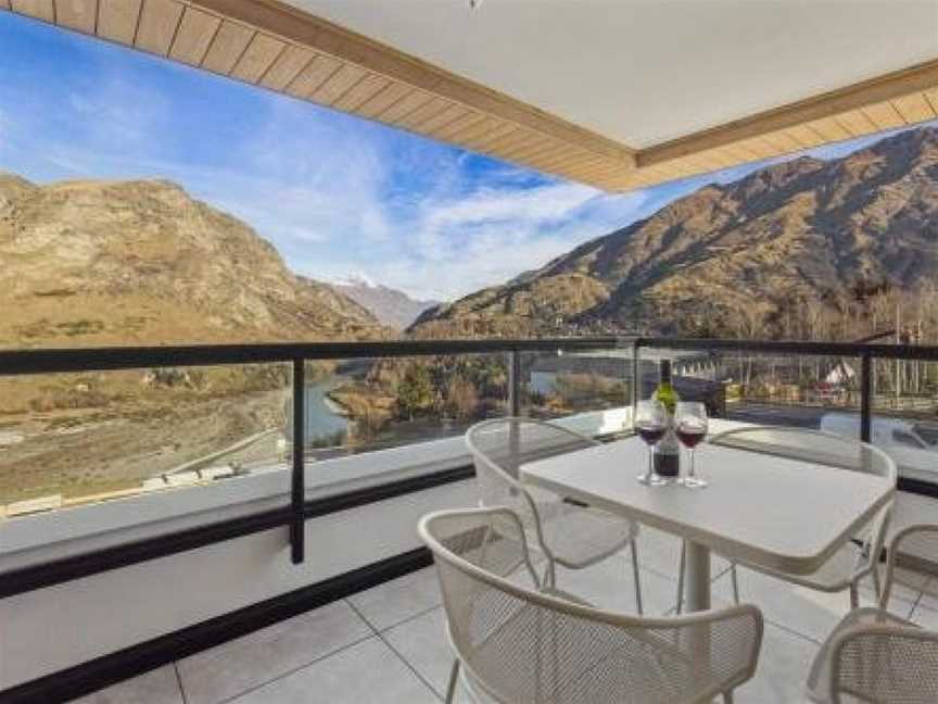 Awa Apartment @ the base of Coronet Peak, Argyle Hill, New Zealand