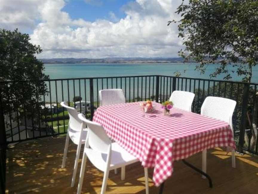 Sea view new whole holiday house, Kawhia, New Zealand