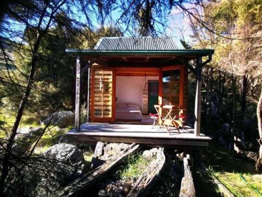 Manaaki Mai, Rustic Retreat, Lyttelton, New Zealand