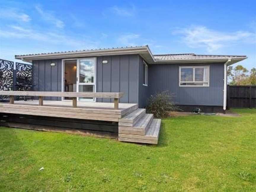 Coastal Breeze - Waihi Holiday Home, Waihi Beach, New Zealand