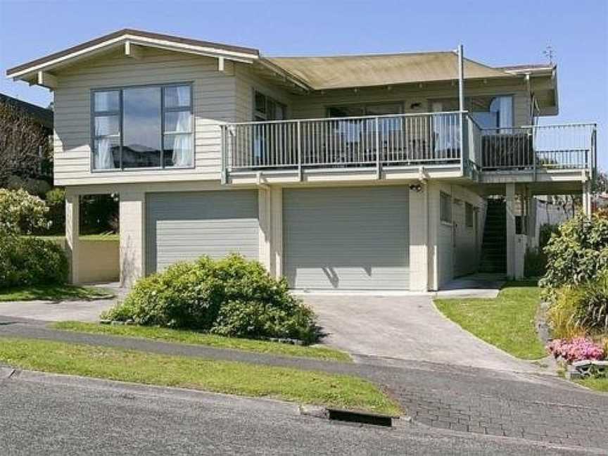 Golders Heights - Taupo Holiday Home, Taupo, New Zealand