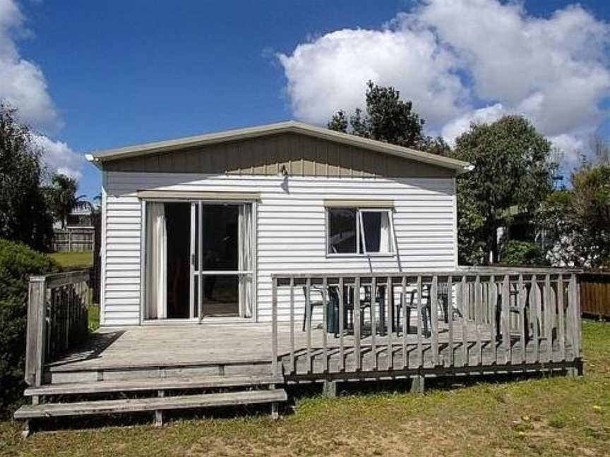 Ollaberry - Mangawhai Heads Bach, Mangawhai, New Zealand