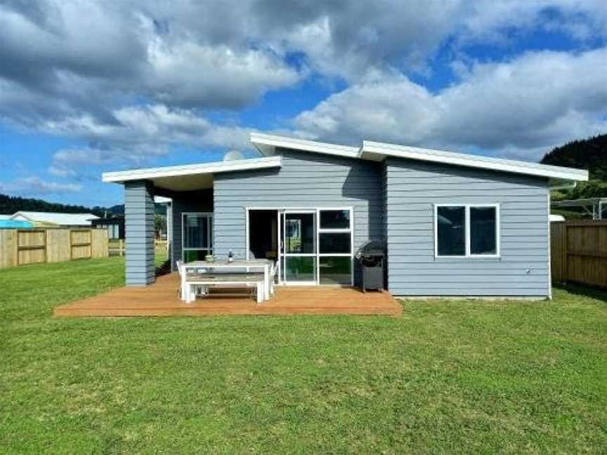 Seascape - Cooks Beach Holiday Home, Whitianga, New Zealand