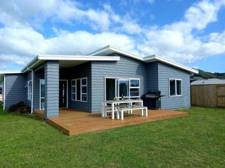 Seascape - Cooks Beach Holiday Home, Whitianga, New Zealand