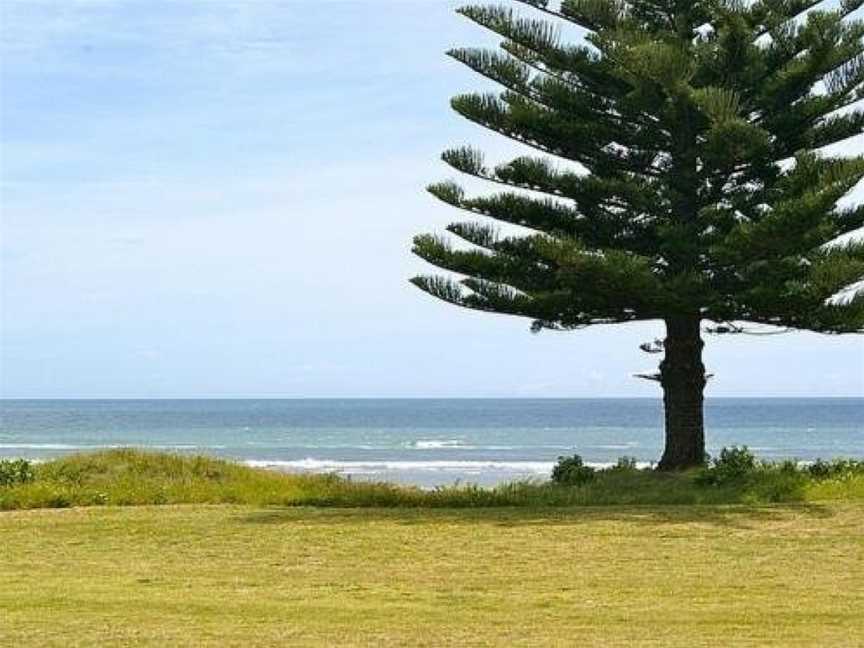 Ocean Bach - Ohope Beach Bach, Red Hill, New Zealand