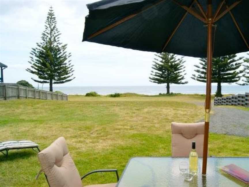 Ocean Bach - Ohope Beach Bach, Red Hill, New Zealand