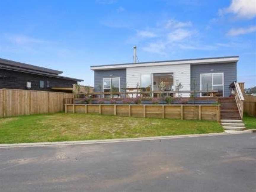 Sandy Retreat - Waihi Beach Holiday Home, Waihi Beach, New Zealand