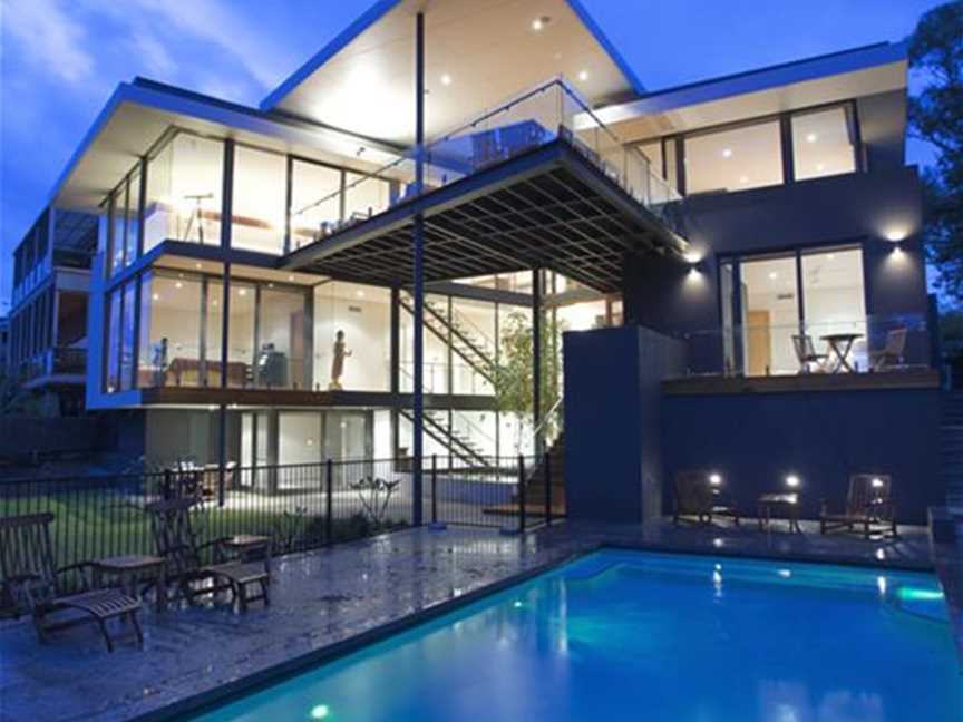 Jumeirah Luxury Homes, Architects, Builders & Designers in Nedlands