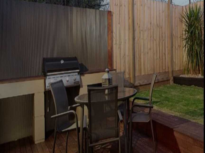 Melbourne Decks and Pergolas, Architects, Builders & Designers in Kilsyth