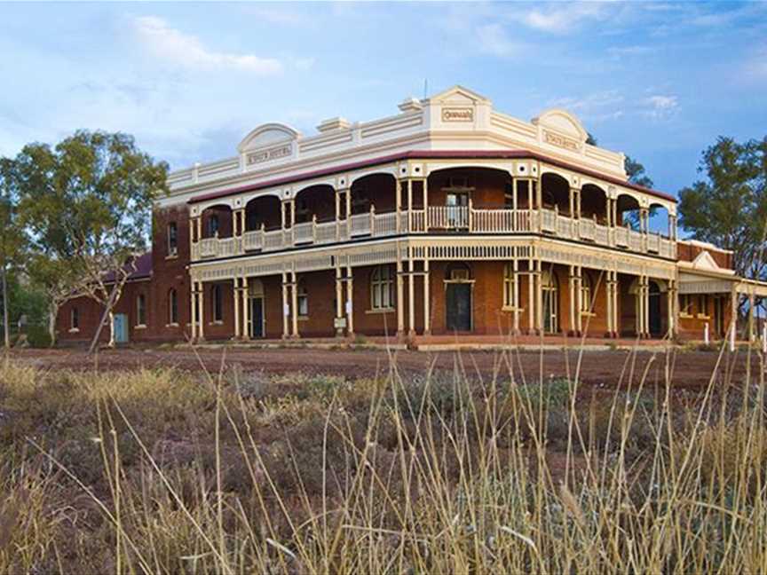 Gwalia State Hotel, Tourist attractions in Gwalia