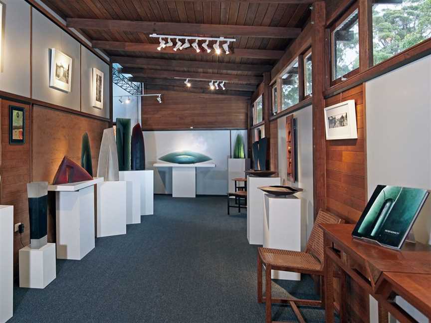 Peter Kovacsy Studio Gallery, Tourist attractions in Pemberton