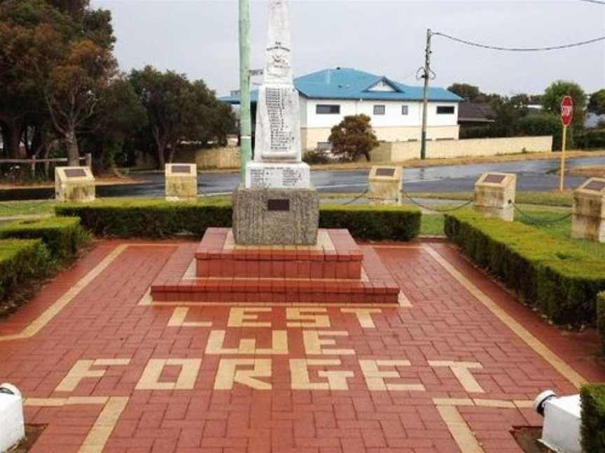 Augusta War Memorial, Tourist attractions in Augusta