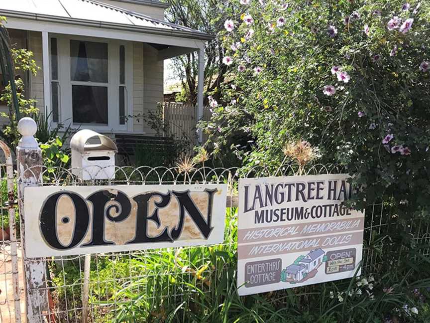 Langtree Hall Museum, Mildura, VIC