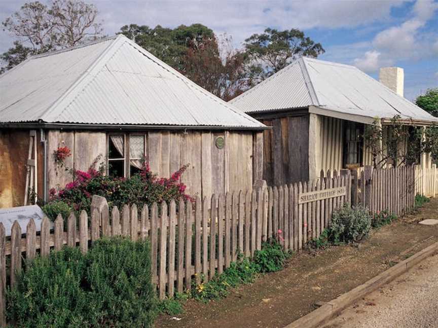 National Trust Herb Garden, Tourist attractions in Penola