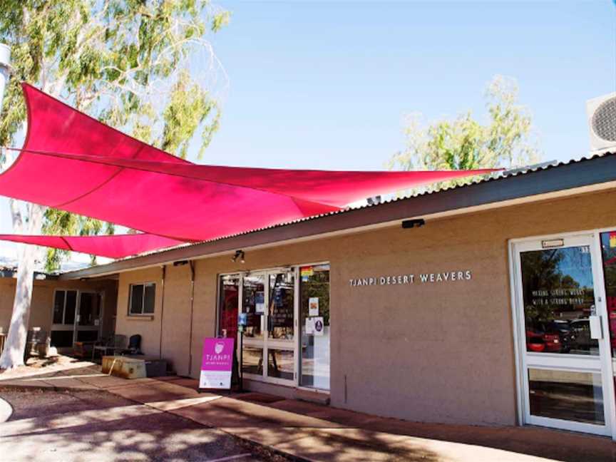 Tjanpi Desert Weavers, Tourist attractions in Alice Springs