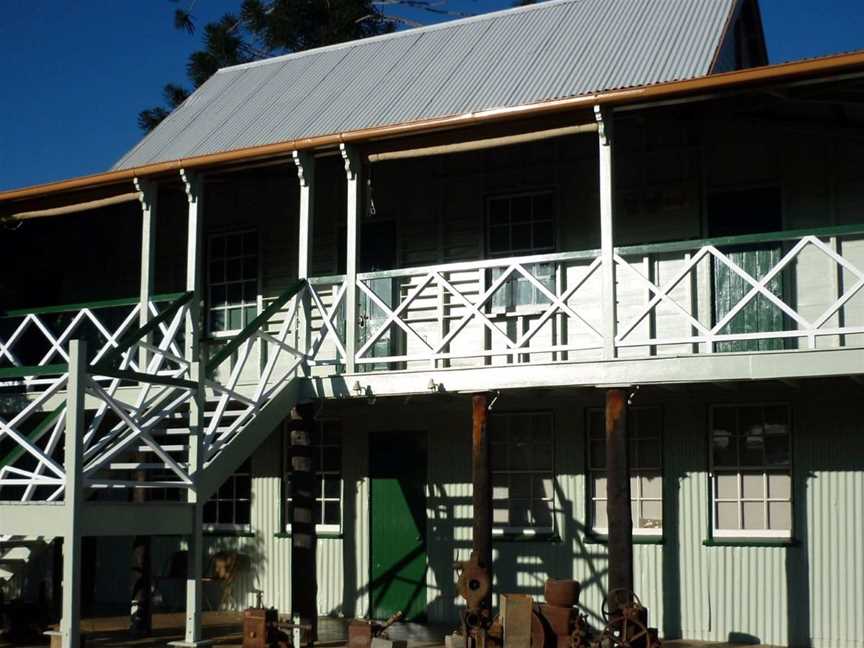 Loudoun House Museum, Tourist attractions in Irvinebank