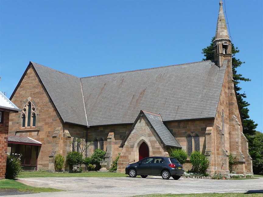 St Michael's Anglican Cathedral, Tourist attractions in Wollongong