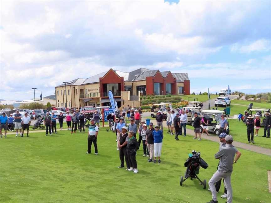 Albany Golf Club, Tourist attractions in Collingwood Park