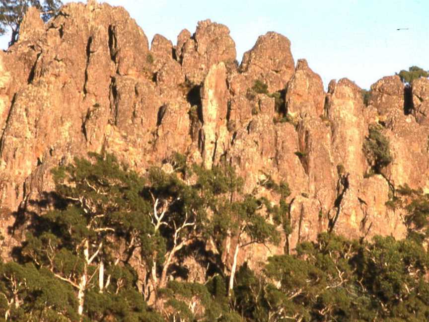 Hanging Rock, Tourist attractions in Woodend