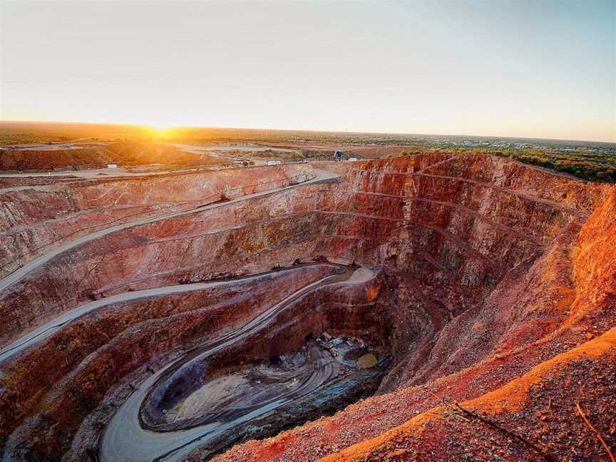 Fort Bourke Hill Lookout, Cobar, NSW