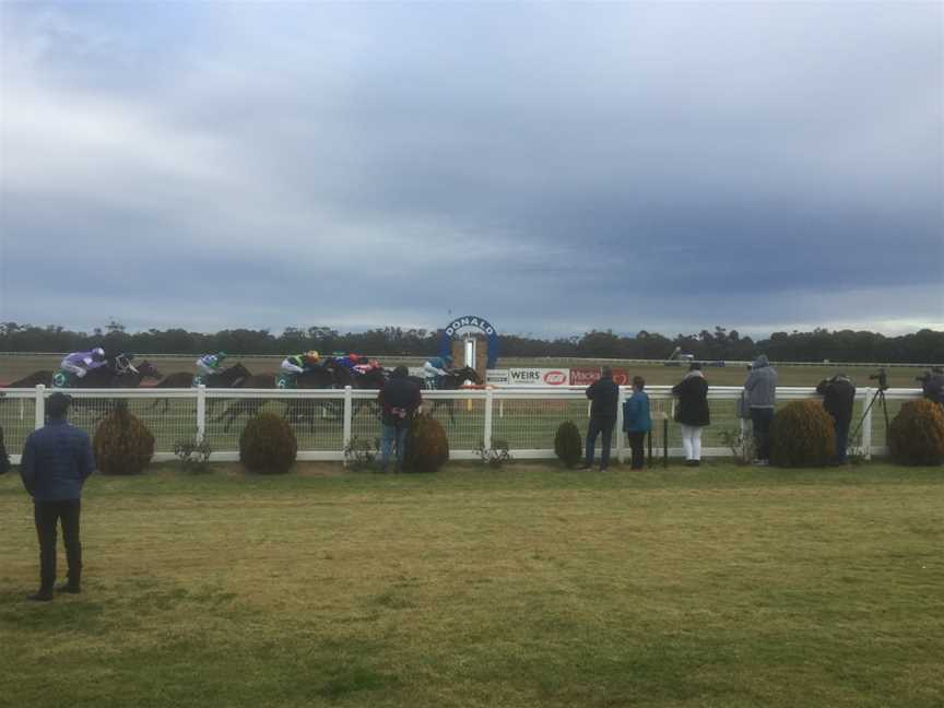 Donald Racecourse, Donald, VIC