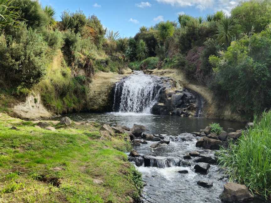 Pokeno Waterfall, Pokeno, New Zealand