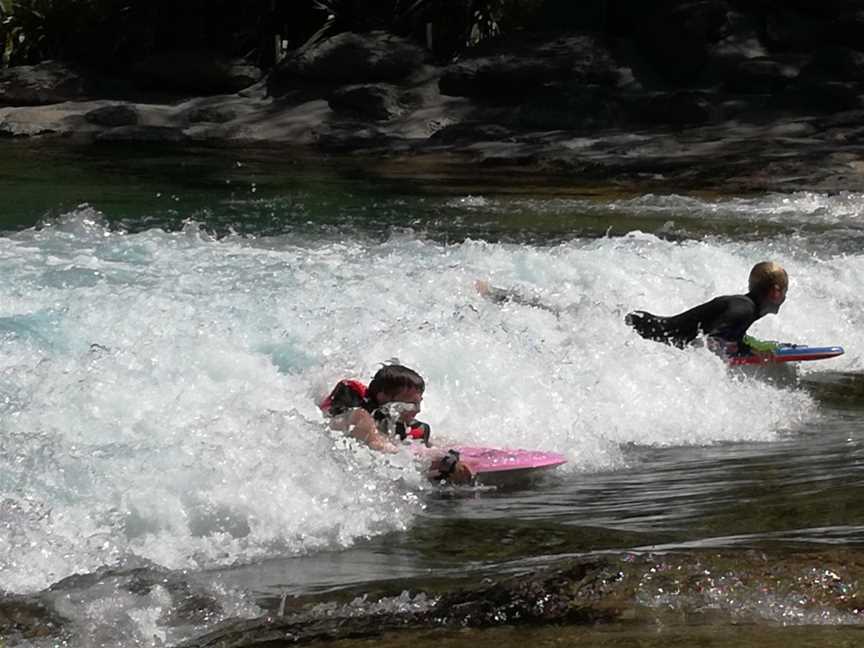 Hawea Flat Whitewater Park ( The Wave), Hawea Flat, New Zealand