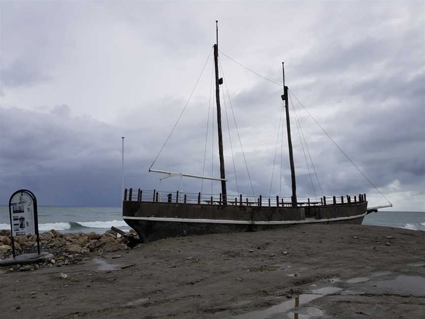 Shipwreck Memorial, Hokitika, New Zealand