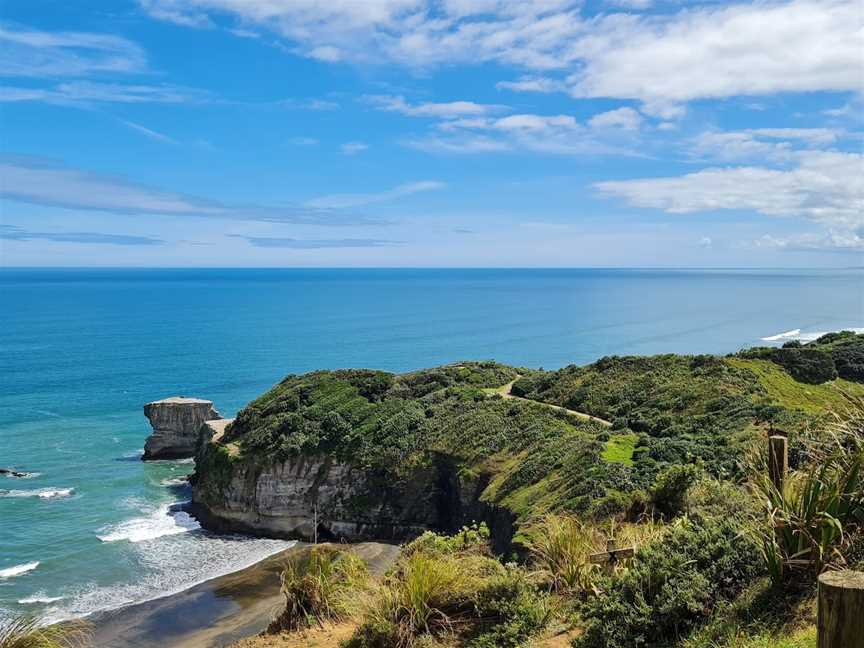 Muriwai Beach Scenic Roadside Lookout, Muriwai, New Zealand