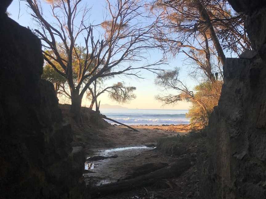 Three Arch Bridge - Mayfield Beach, Rocky Hills, TAS