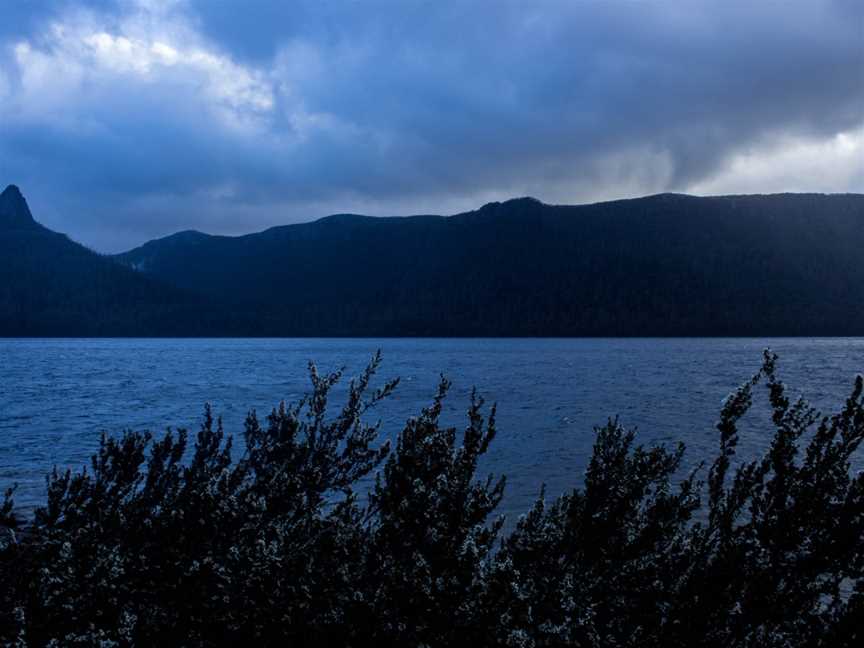 Lake St Clair (Cradle Mountain  - Lake St Clair National Park), Derwent Bridge, TAS