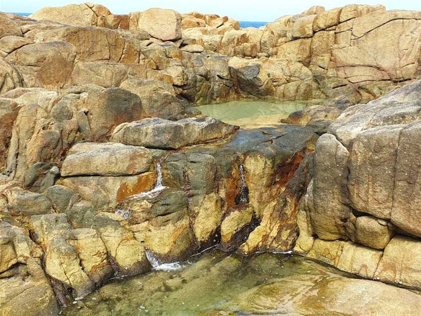 Mermaid Pools, Arakoon, NSW