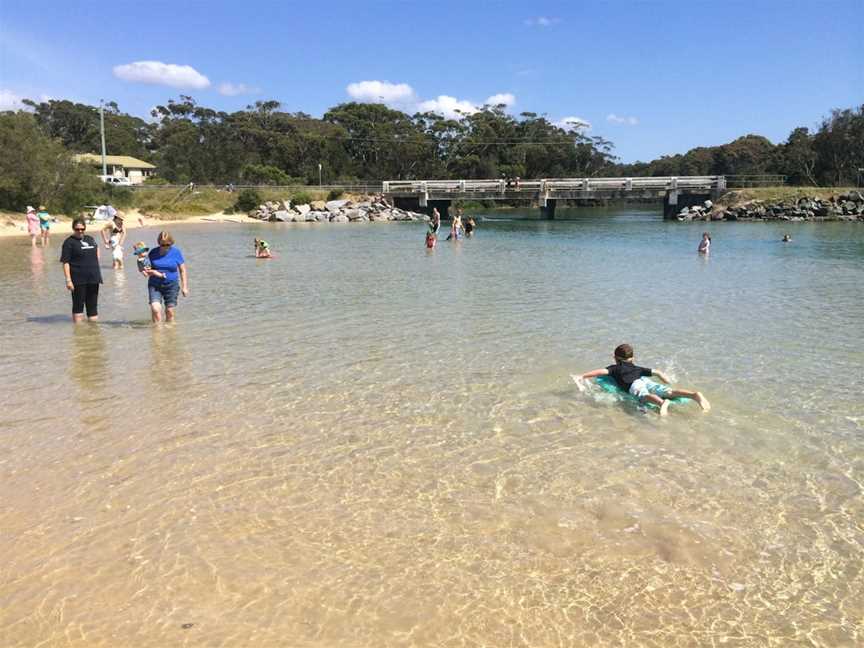 Snorkelling Candlagan Creek, Broulee, NSW