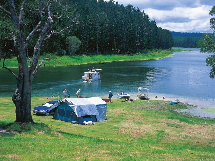 Danbulla National Park and State Forest, Lake Tinaroo, QLD