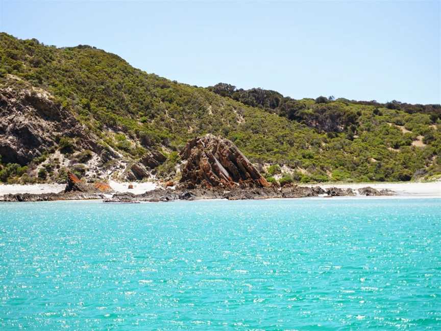 King George Beach, Middle River, SA