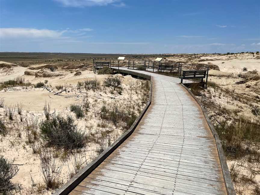 Red Top lookout and boardwalk, Mungo, NSW